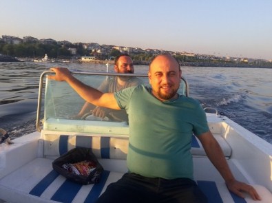 Tekne Faciasında Hayatını Kaybedenler Toprağa Verildi