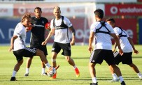 NEVZAT DEMİR - Beşiktaş, Yeni Sezon Hazırlıklarını Sürdürüyor