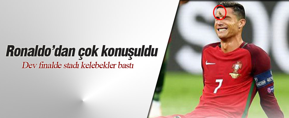 Dev finalde stadı kelebekler bastı