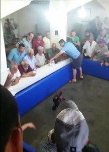 'Horoz Festivali'ni Basan Polis 61 Horozu Kurtardı