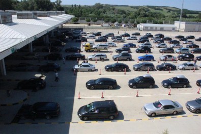 Kapıkule'de tüm zamanların rekoru kırıldı