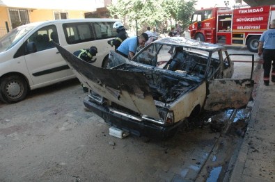 Park Halindeki Otomobil Alevlere Teslim Oldu