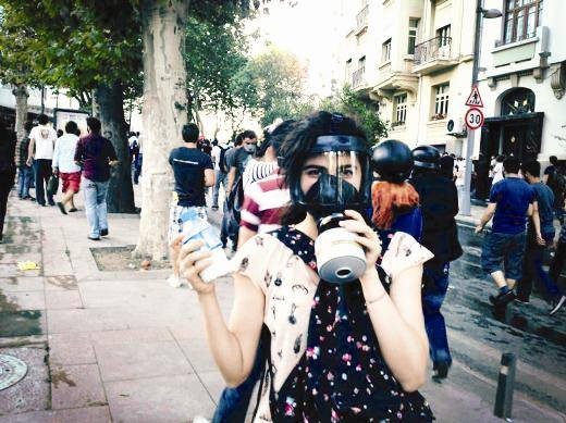 Nesrin Cavadzade'den ikiyüzlü tavır!