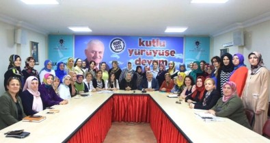 AK Parti Kocaeli Kadın Kolları Performans Sıralamasında Türkiye Zirvesine Çıktı