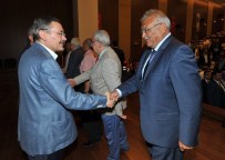 BAYRAM ÇİKOLATASI - Ankara Büyükşehir Belediye Başkanı Gökçek, Personeliyle Bayramlaştı