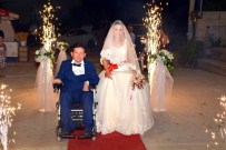 MOTOSİKLET KAZASI - Fethiye'de Engelsiz Bir Aşk Hikayesi Mutlu Sonla Noktalandı
