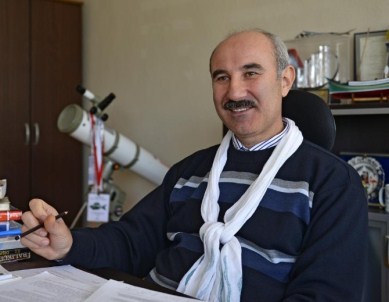 Prof. Dr. Mustafa Sarı'dan Anlamlı Veda
