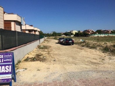 Büyükçekmece'de Yol Yapım Çalışmaları Hız Kesmiyor