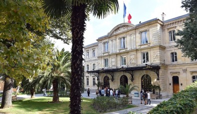 Fransa Ulusal Bayramı Resepsiyonuna Güvenlik İptalş