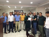 FAİZSİZ KREDİ - Girişimci Gençlere Sertifikaları Verildi