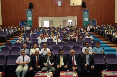 Matematikçiler Kırşehir'de Bir Araya Geldi