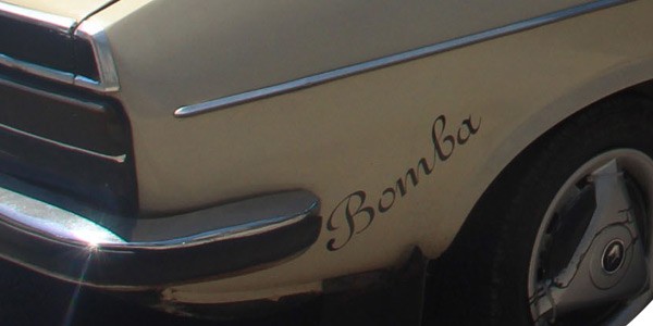 Üsküdar'da şüpheli araç