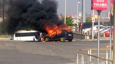 Atatürk Havalimanı'nda Yangın Paniği