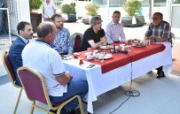 DÜĞÜN HEDİYESİ - Başkan Demircan Temizlik İşçileriyle Kahvaltı Yaptı