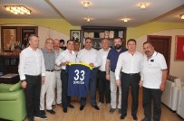 TARSUS İDMAN YURDU - Tarsus İdman Yurdu Yönetiminden Başkan Can'a Ziyaret