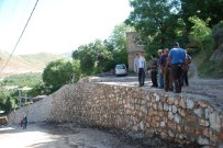 HÜSEYİN OLAN - Bitlis Belediyesi'nden Yol Genişletme Çalışması