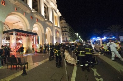 Fransa'da Terör Açıklaması 84 Ölü