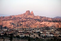 YERALTI ŞEHRİ - Kapadokya'da Turist Sayısı Düşmeye Devam Ediyor