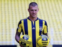 MARTIN ŠKRTEL - Martin Skrtel resmen Fenerbahçe'de