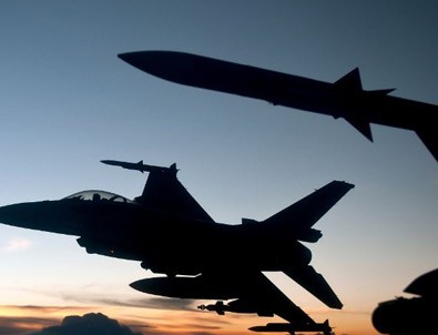 Eskişehir'den askeri uçaklar yola çıktı