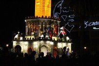 MİLLET İRADESİ - İzmir Kalkışma Girişimine Karşı Sokağa Döküldü