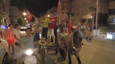 Şanlıurfa'da Darbe Girişimi Protestosu