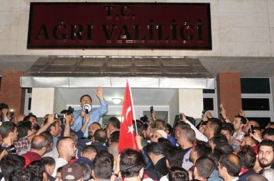 Vali Işın Açıklaması 'PKK'ya Boğun Eğmedik, Paralelcilere De Eğmeyiz'