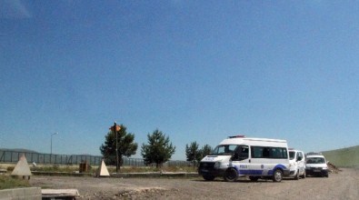 Ardahan'da 12 Asker Tutuklandı