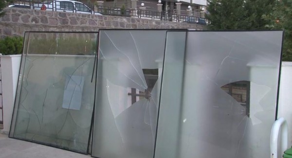 İzmir'de sela okuyan müezzin darp edildi