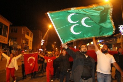 Ardahan Darbeye Karşı Yürüdü