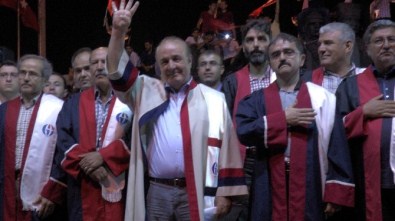 Gaziantep Üniversitesi Öğretim Üyeleri Demokrasi Meydanında