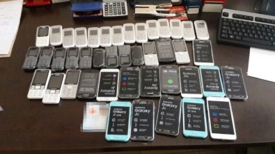 IMEI'i Kopyalanan 353 Adet Cep Telefonu Ele Geçirildi