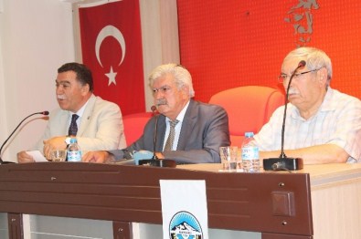 Kayseri Esnaf Ve Sanatkarlar Odaları Birliği Darbe Girişimini Kınadı