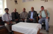 Aşıklardan Darbe Girişimine Şiirli Tepki