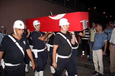 Şehit Komiser Yarıdımcısı Cennet Yiğit'in Cenazesi Memleketine Getirildi