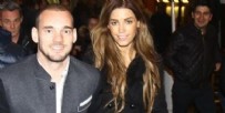 YOLANTHE CABAU - Sneijder'in eşi Yolanthe'den darbe açıklaması!