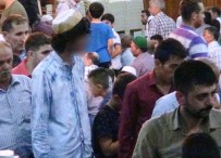 CUMA HUTBESİ - Adana'daki Camide Yaşanan Canlı Bomba Paniğinden Sonra Gazinantep'teki Camide İŞİD Korkusu