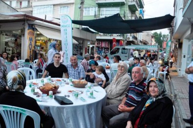 Başkan Sargın, İki İftar Geleneğini Sürdürüyor