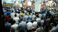 CUMA HUTBESİ - Camide IŞİD Paniği