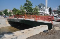 KORKULUK - Çivi Deresi Köprüsü  Trafiğe Açıldı