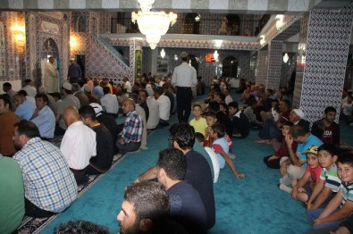 Varto Müftülüğü Kadir Gecesi Programı Düzenledi