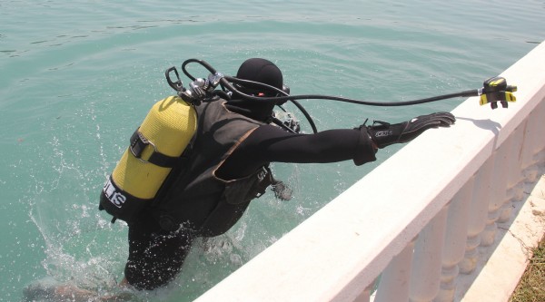 Ailesine not bıraktıktan sonra nehre atlayarak intihar etti