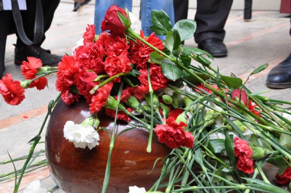 Madımak'ta hayatını kaybedenler için kortej yürüyüşü