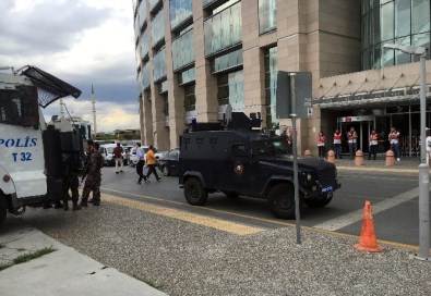 Darbe Girişiminde Gözaltına Alınanlar İstanbul Adalet Sarayı'na Getiriliyor
