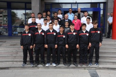 Güreşçiler, Kırkpınar İçin Yola Çıktı