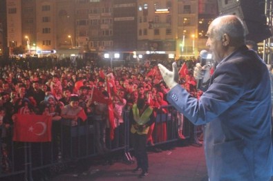 Ilıcalı 'Bu Millet Duruşuyla Tüm Dünyaya Demokrasi Dersi Verdi'