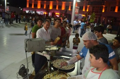 Selendi'de Darbe Girişiminde Şehit Olanlar İçin Mevlit Okutuldu