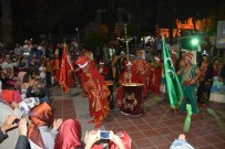 MILLI GÜVENLIK KURULU - Aliağa'da Darbe Girişimine Mehterli Tepki