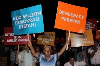 Tekirdağ'da Demokrasi Nöbeti 7. Gününde