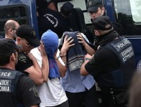 Yunanistan'a kaçan darbeci askerlere Atina'da güvenlikli tutukevi